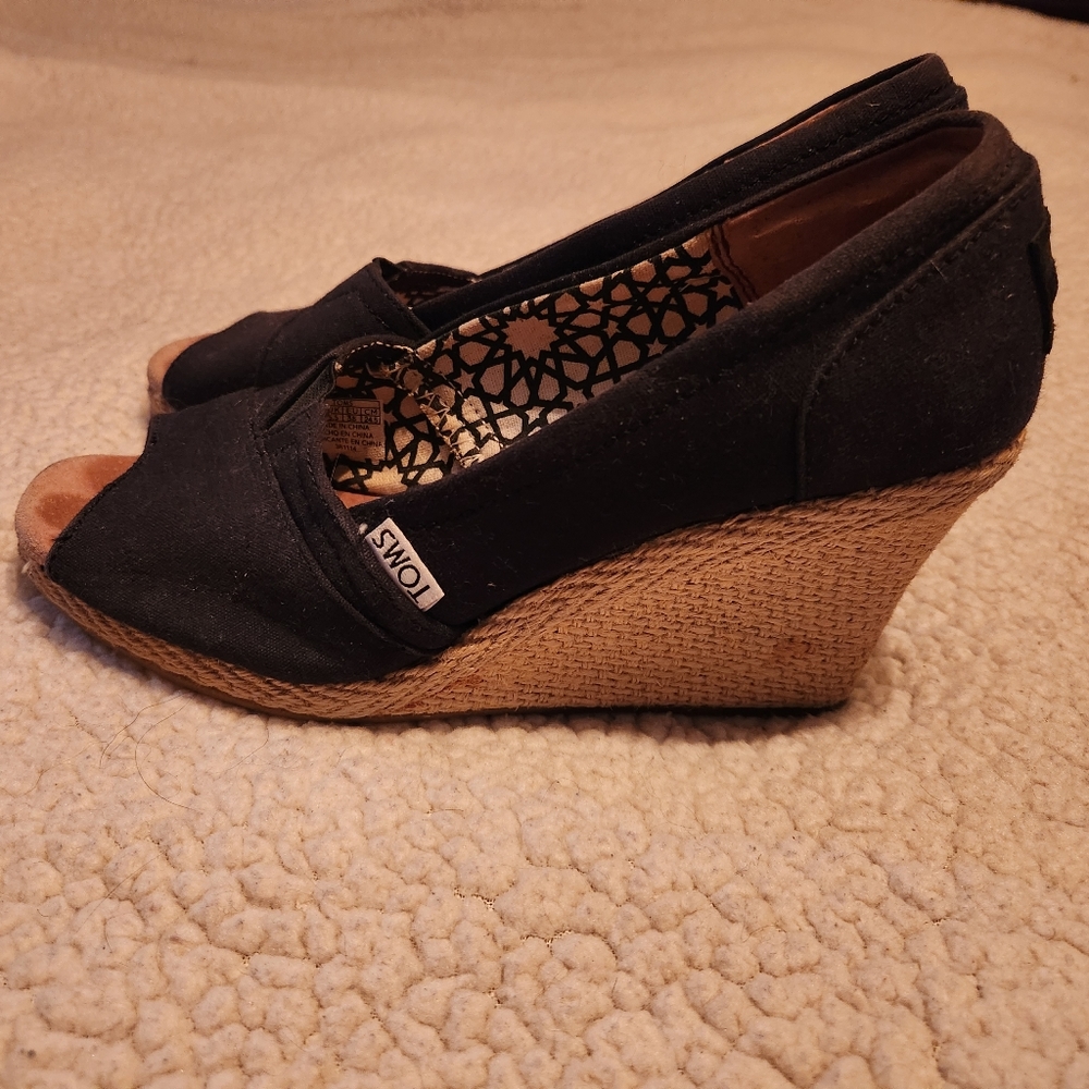 TOMS Espadrille Wedge Peep-Toe Shoes
